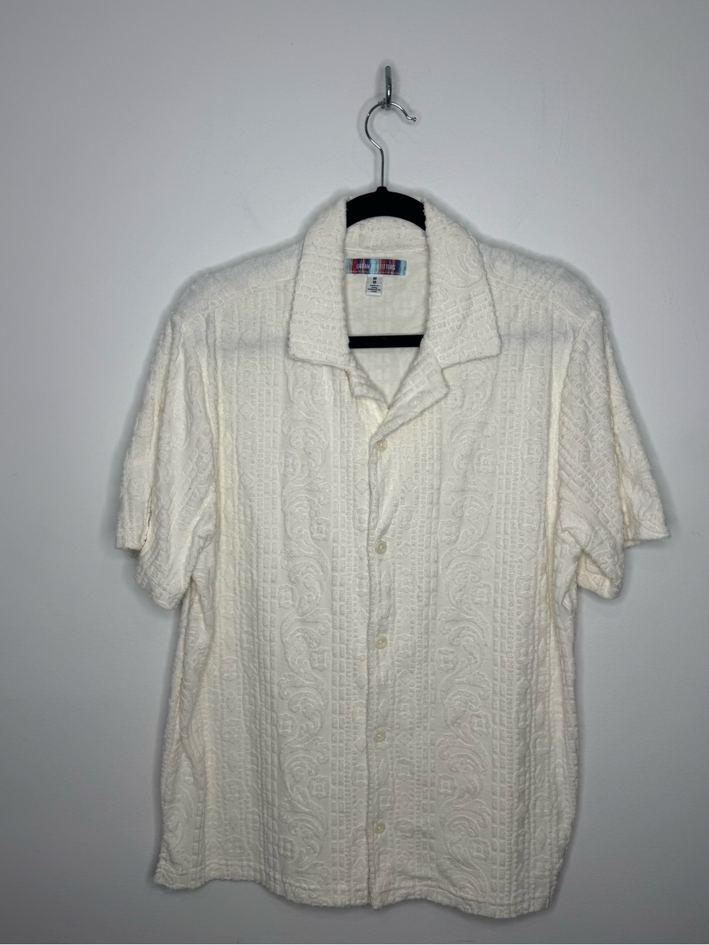 Urban Outfitters Men's Cream Short-Sleeve Textured Button-Down Shirt